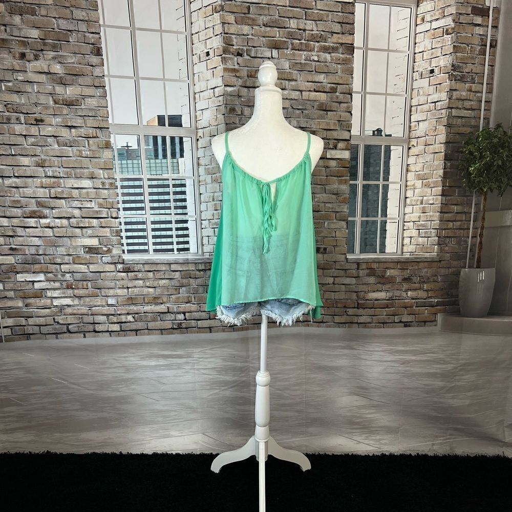 Green tank   - Picture 3 of 4